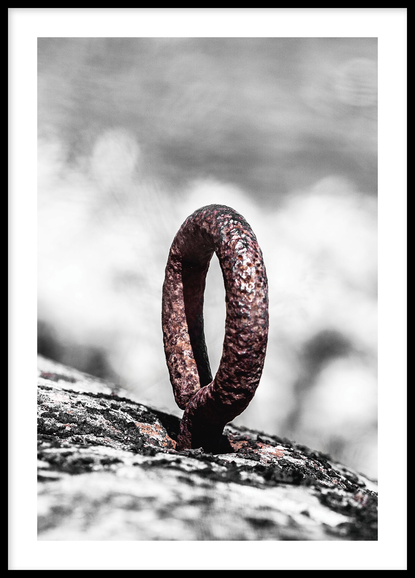 Iron mooring by the sea